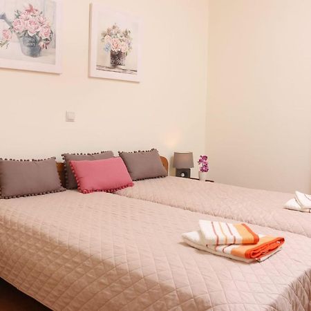 Modern Chic Apartment, Corfu Town ภายนอก รูปภาพ