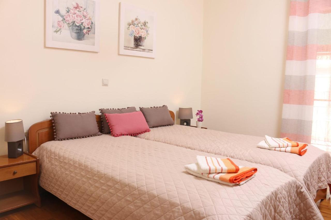 Modern Chic Apartment, Corfu Town ภายนอก รูปภาพ