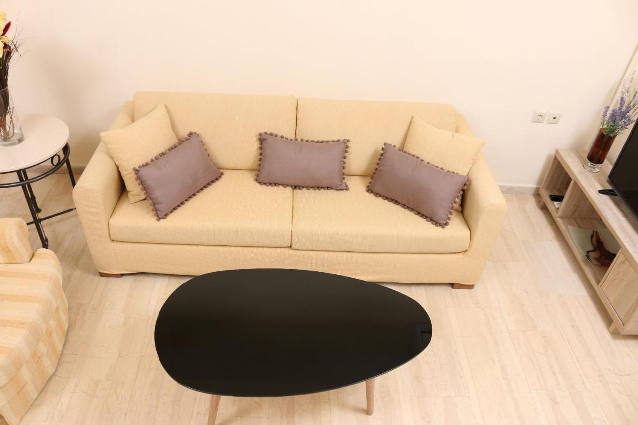Modern Chic Apartment, Corfu Town ภายนอก รูปภาพ